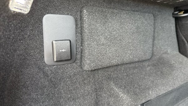 Used Land Rover Range Rover Evoque 2025 for sale - 75653259: Photo 42