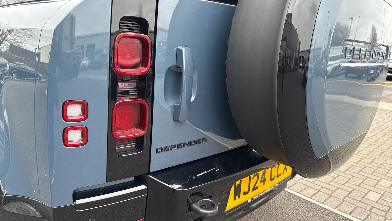 Used Land Rover Defender 2024 for sale - 78109305: Photo 19