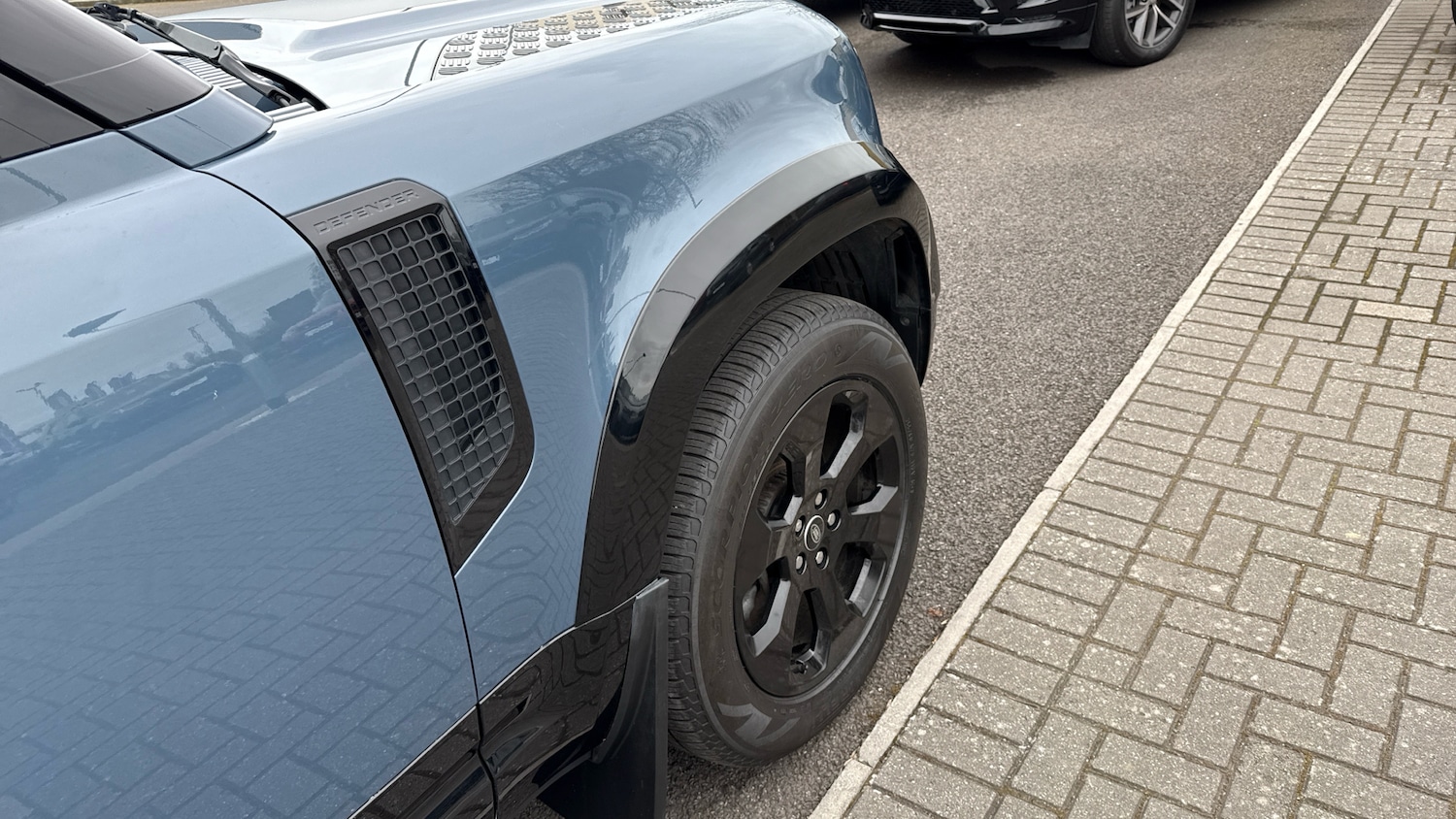 Used Land Rover Defender 2024 for sale - 78109305: Photo 22