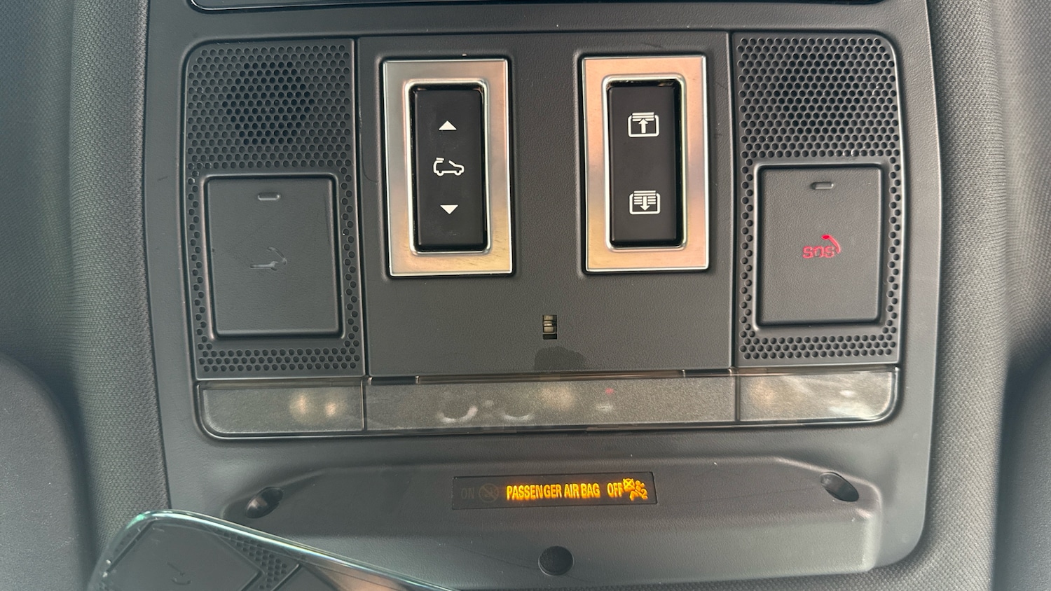 Used Land Rover Defender 2024 for sale - 78109305: Photo 36