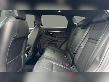 Used Land Rover Range Rover Evoque 2022 for sale - 77607438: Photo