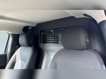 Used Land Rover Defender 2024 for sale - 79240434: Photo