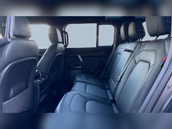 Used Land Rover Defender 2022 for sale - 78236515: Photo