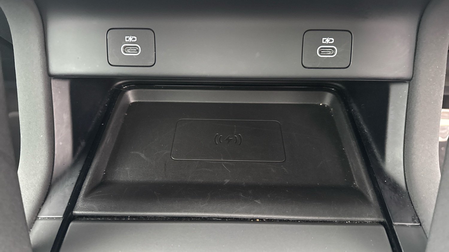Used Land Rover Discovery Sport 2023 for sale - 76193796: Photo 32