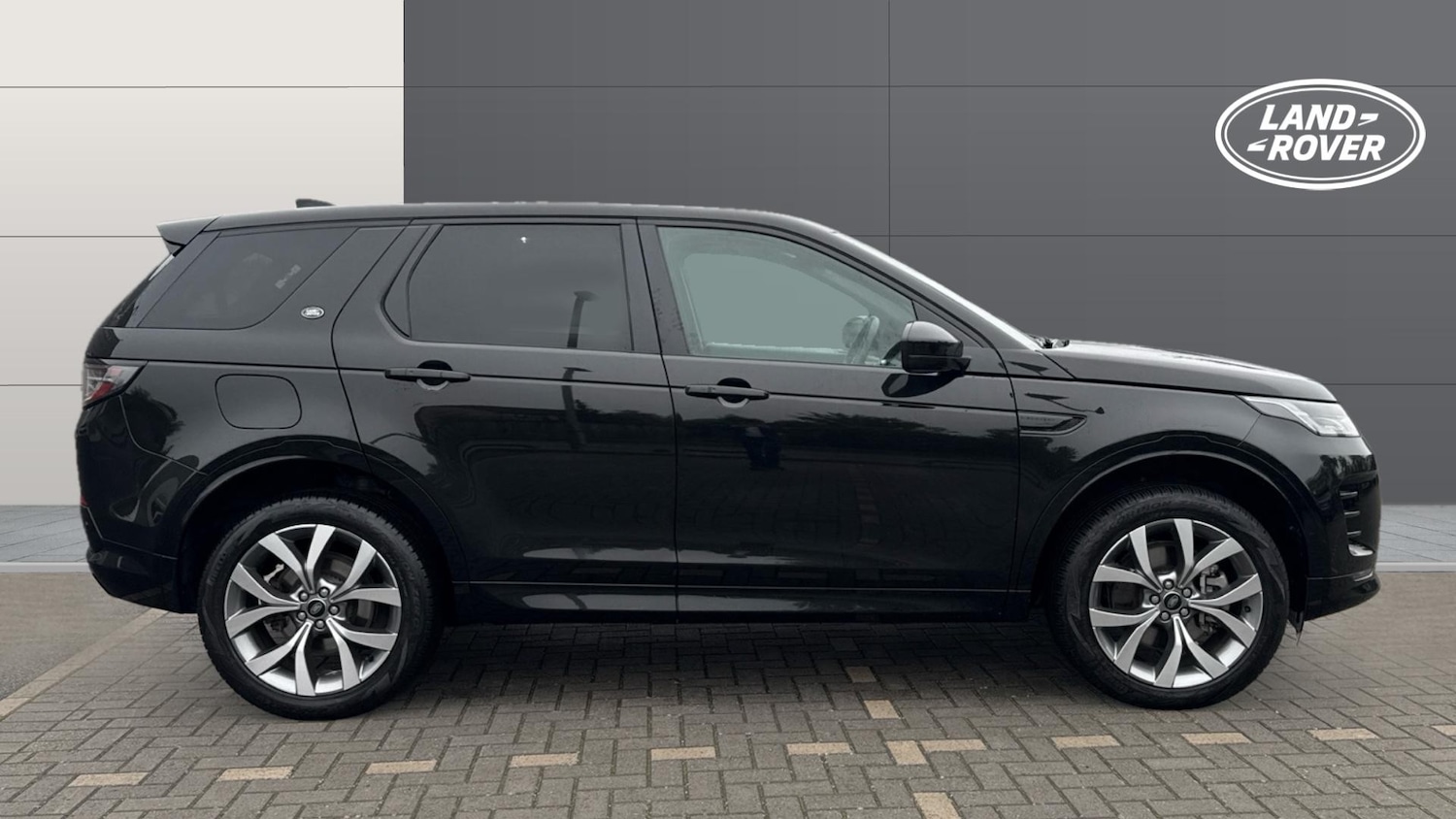 Used Land Rover Discovery Sport 2023 for sale - 76193796: Photo 5