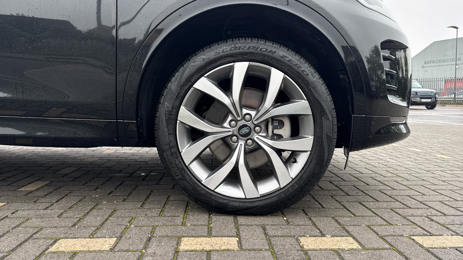 Used Land Rover Discovery Sport 2023 for sale - 76193796: Photo 8