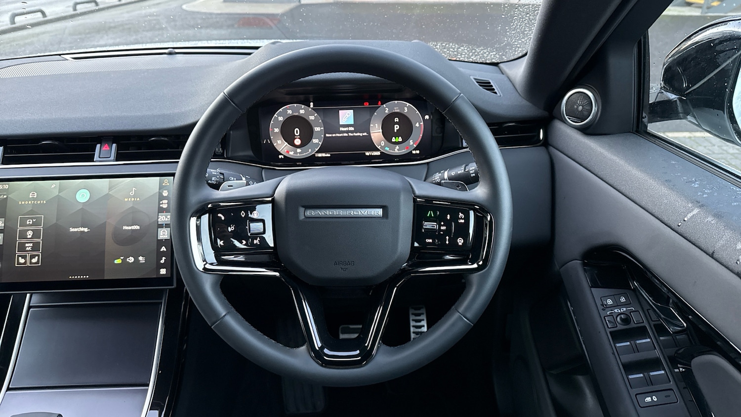 Used Land Rover Range Rover Evoque 2025 for sale - 76616368: Photo 15