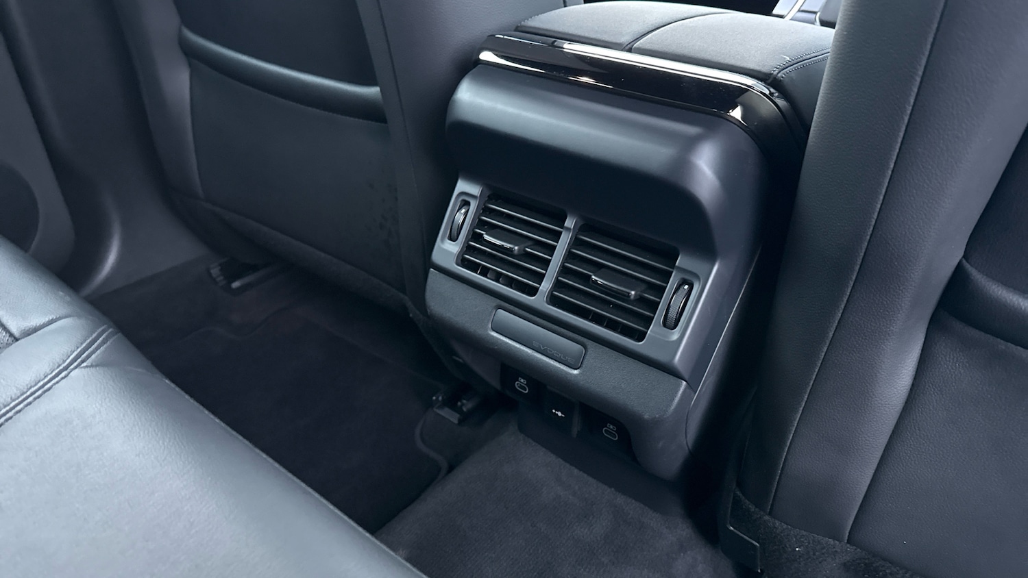 Used Land Rover Range Rover Evoque 2025 for sale - 76616368: Photo 18