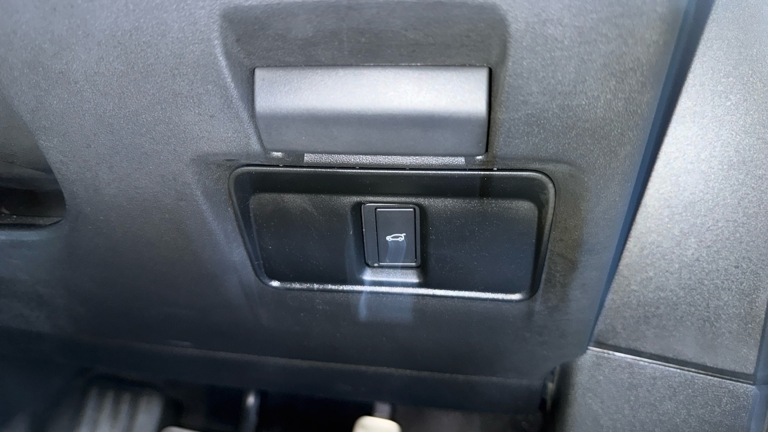 Used Land Rover Range Rover Evoque 2025 for sale - 76616368: Photo 31