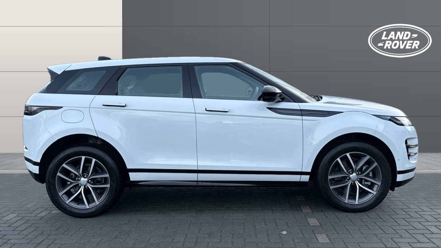 Used Land Rover Range Rover Evoque 2025 for sale - 76616368: Photo 5