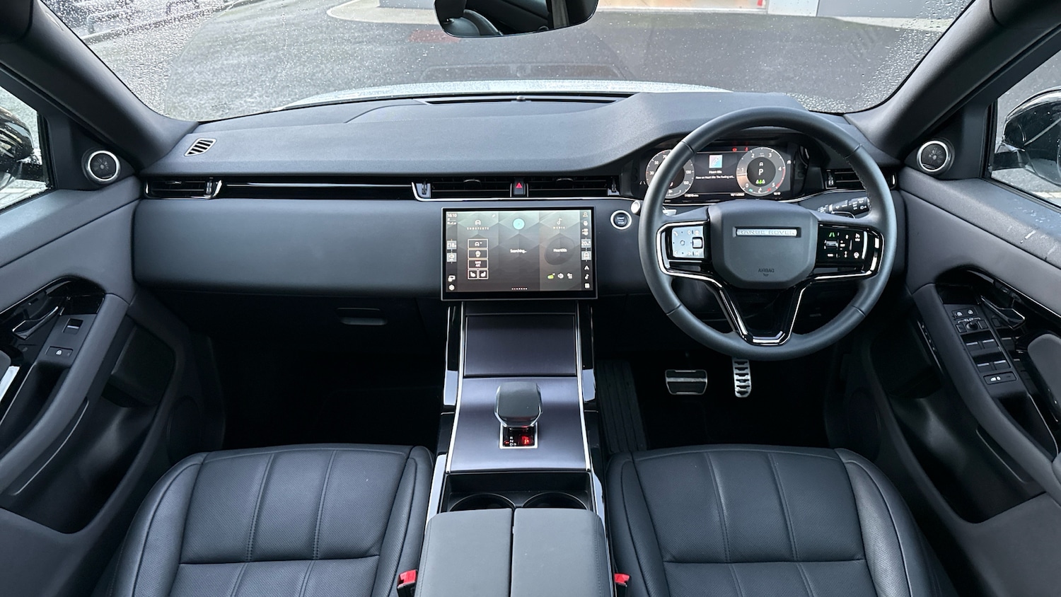 Used Land Rover Range Rover Evoque 2025 for sale - 76616368: Photo 9