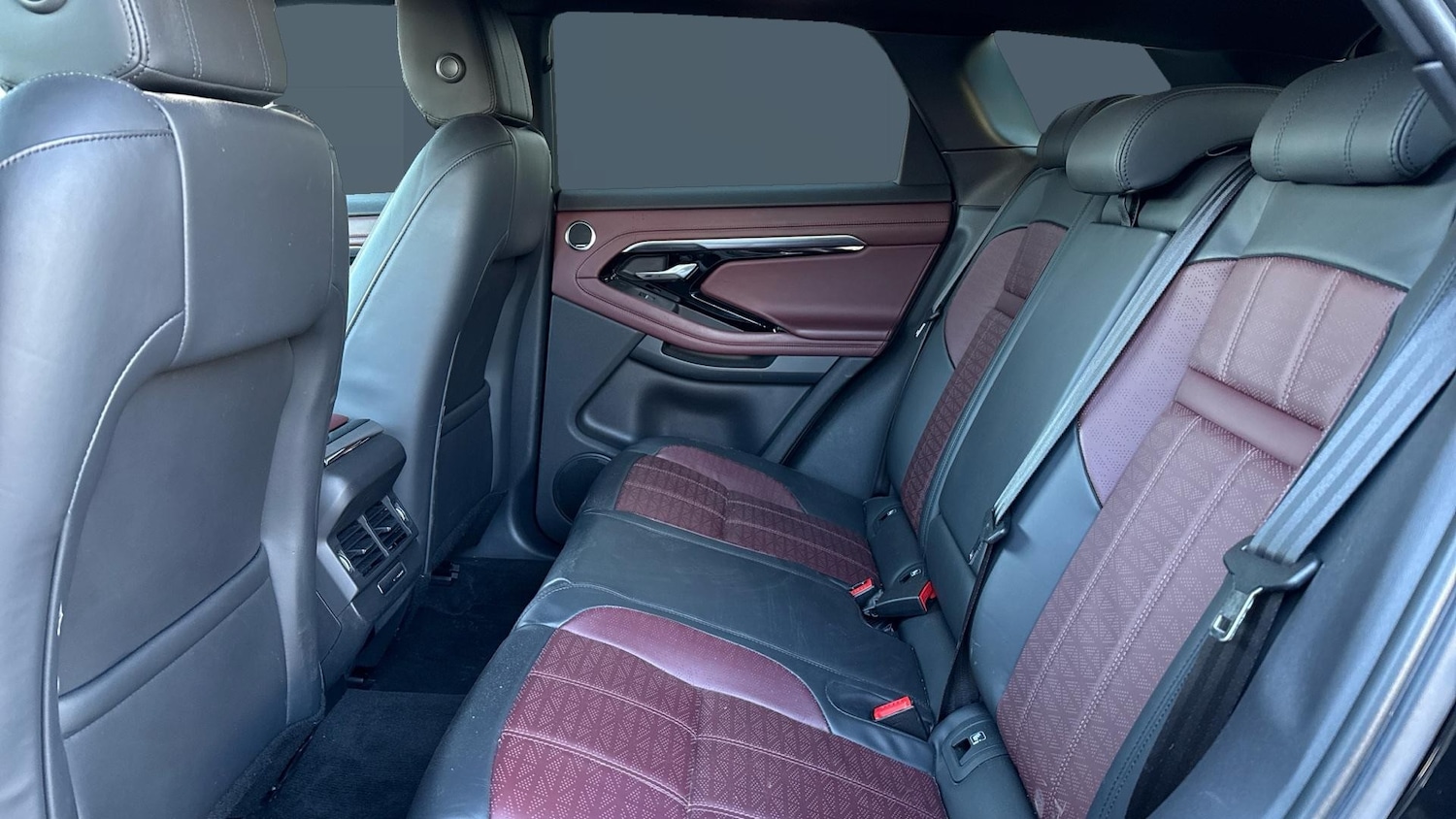 Used Land Rover Range Rover Evoque 2019 for sale - 76625095: Photo 4