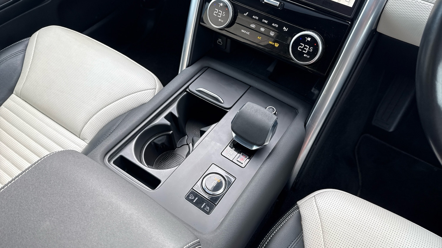 Used Land Rover Discovery 2022 for sale - 77323802: Photo 13