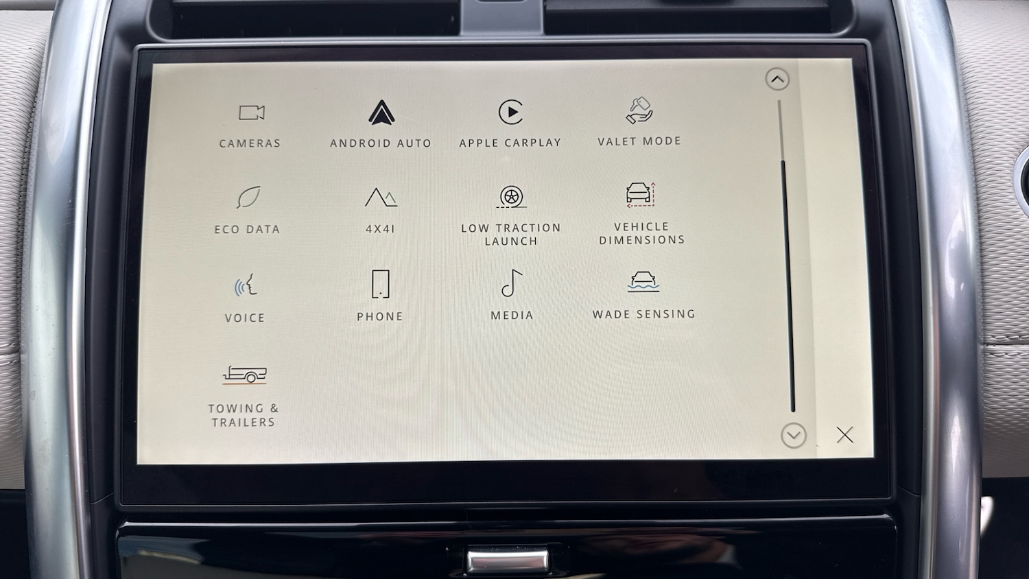 Used Land Rover Discovery 2022 for sale - 77323802: Photo 34