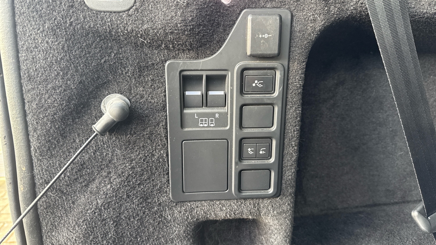 Used Land Rover Discovery 2022 for sale - 77323802: Photo 44