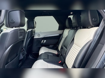 Used Land Rover Discovery 2022 for sale - 77323802: Photo