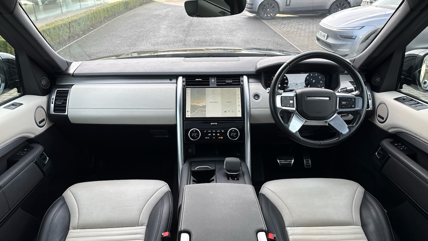 Used Land Rover Discovery 2022 for sale - 77323802: Photo 9