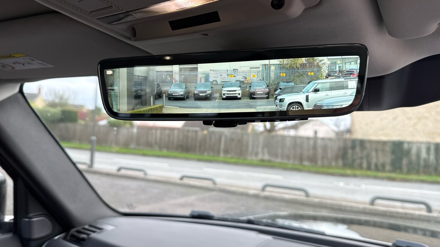 Used Land Rover Defender 2024 for sale - 76564942: Photo 36