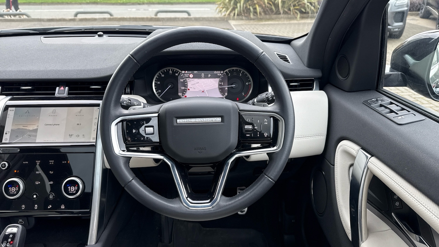 Used Land Rover Discovery Sport 2022 for sale - 77997454: Photo 15