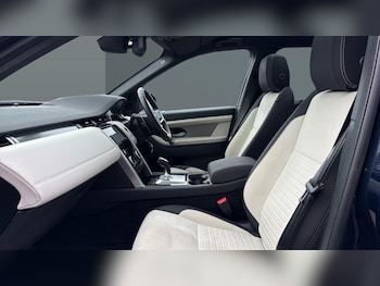 Used Land Rover Discovery Sport 2022 for sale - 77997454: Photo