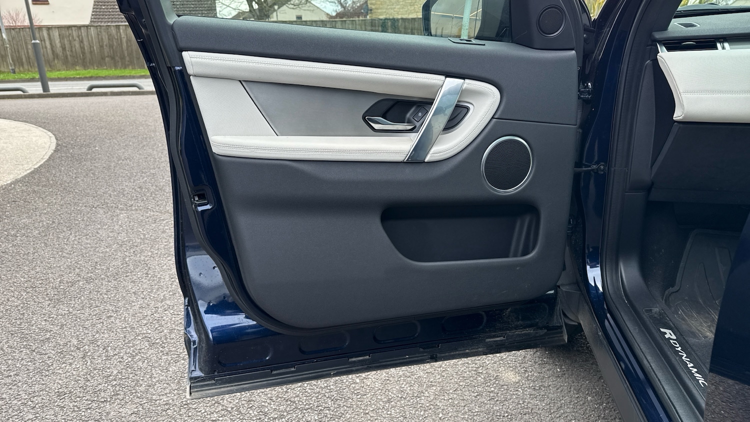 Used Land Rover Discovery Sport 2022 for sale - 77997454: Photo 41