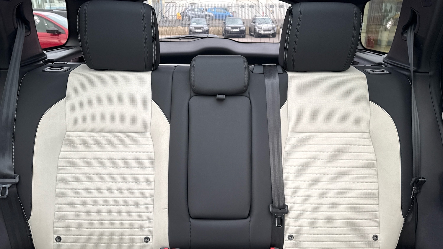 Used Land Rover Discovery Sport 2022 for sale - 77997454: Photo 42