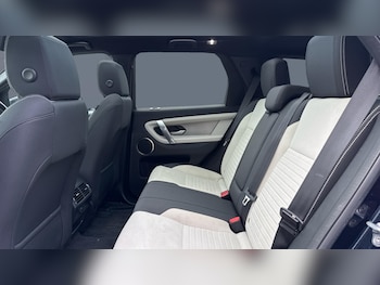 Used Land Rover Discovery Sport 2022 for sale - 77997454: Photo