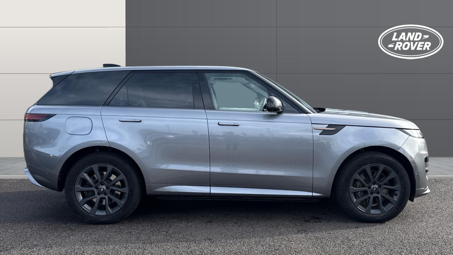 Used Land Rover Range Rover Sport 2024 for sale - 77528500: Photo 5