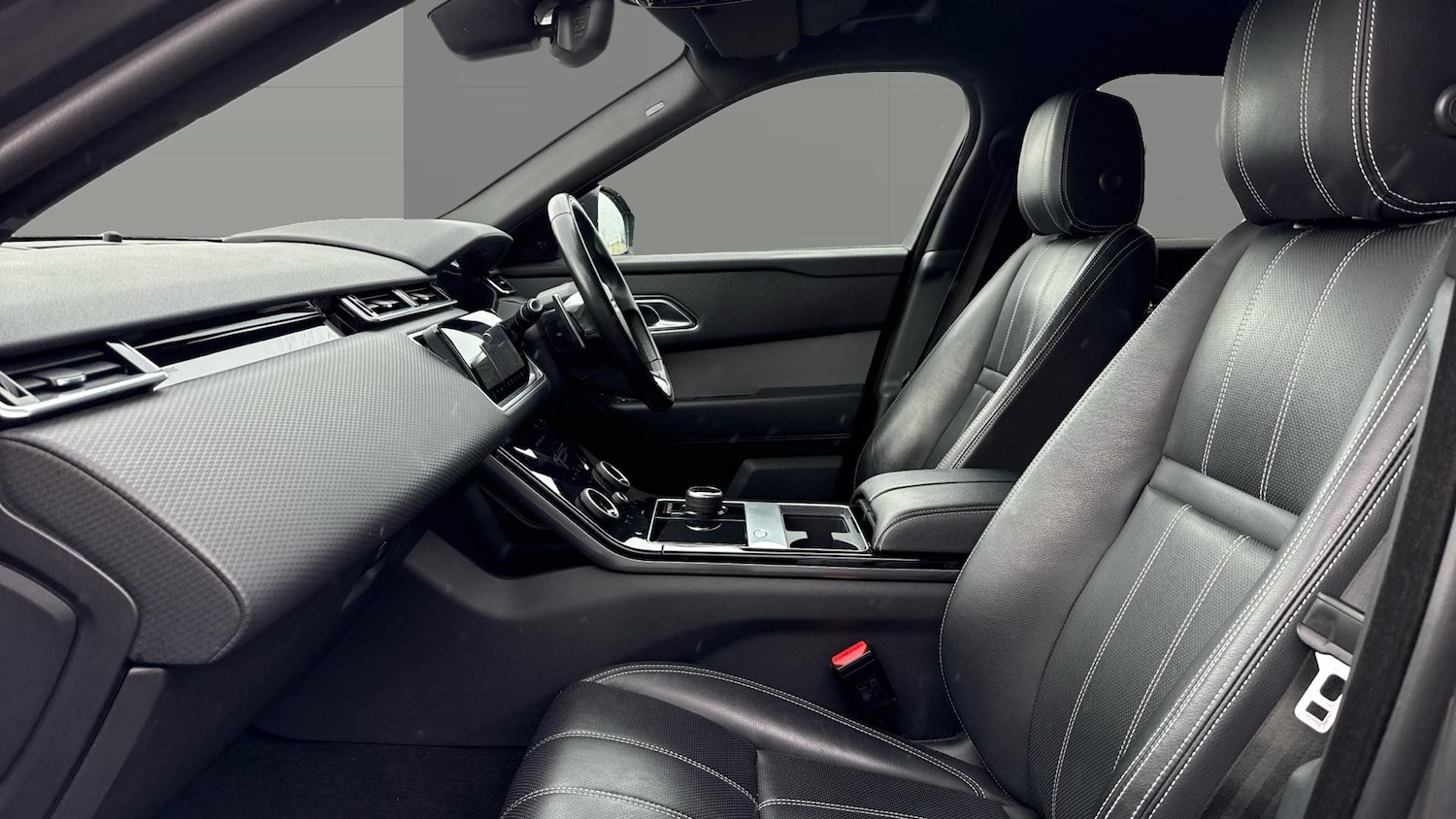 Used Land Rover Range Rover Velar 2019 for sale - 76504378: Photo 3