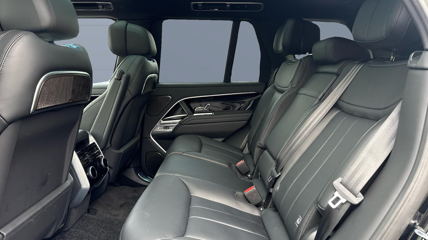 Used Land Rover Range Rover 2025 for sale - 78039159: Photo 4