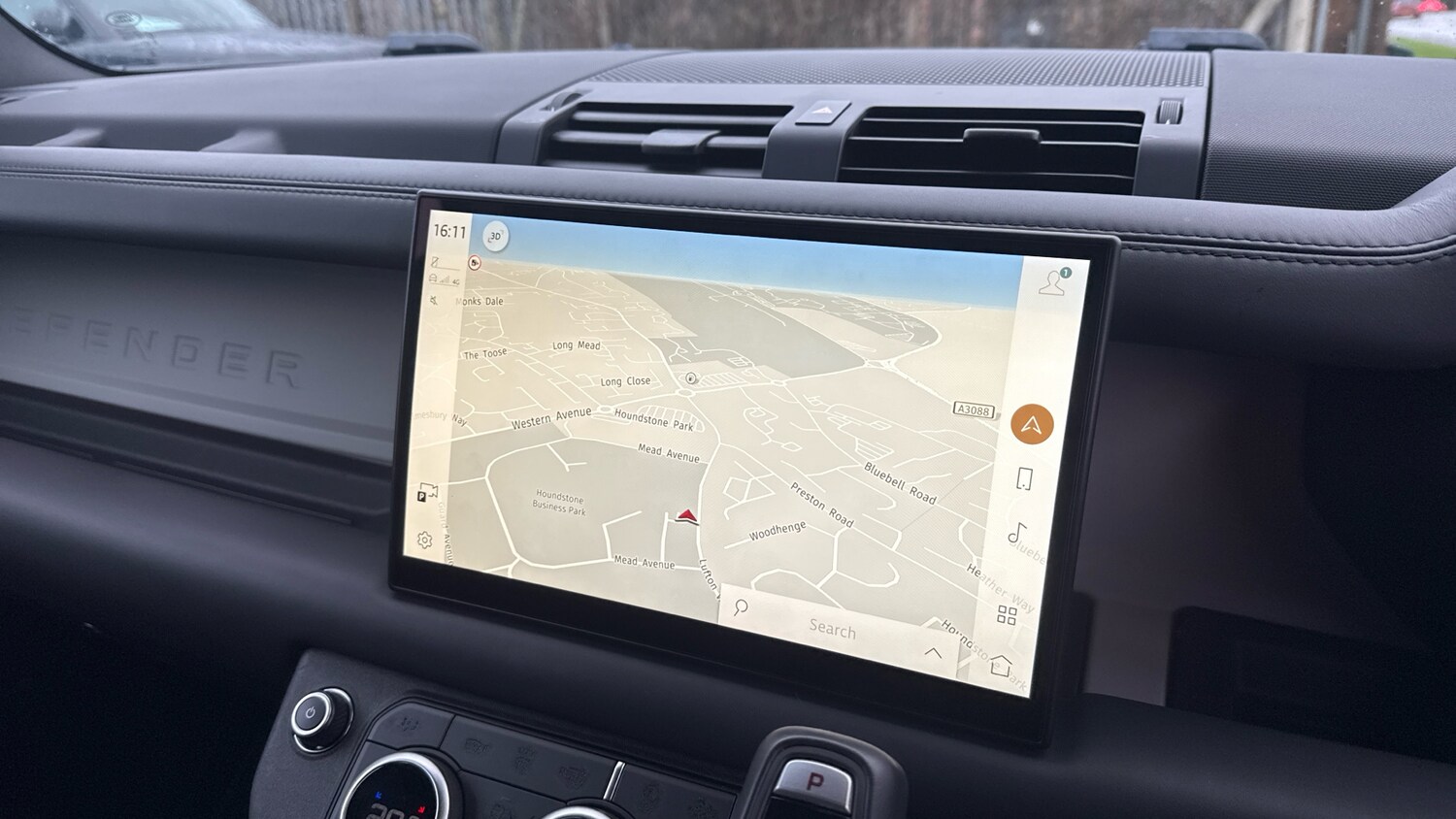 Used Land Rover Defender 2023 for sale - 77449423: Photo 11