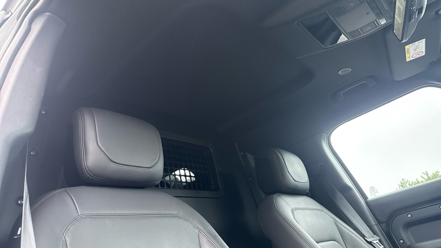 Used Land Rover Defender 2023 for sale - 77449423: Photo 21