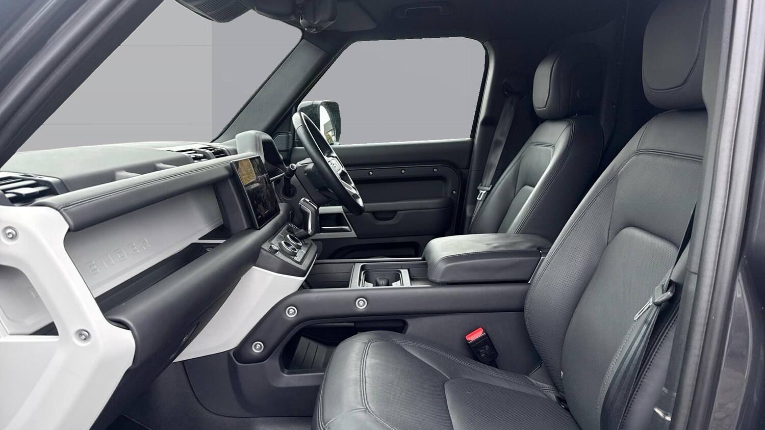 Used Land Rover Defender 2023 for sale - 77449423: Photo 3