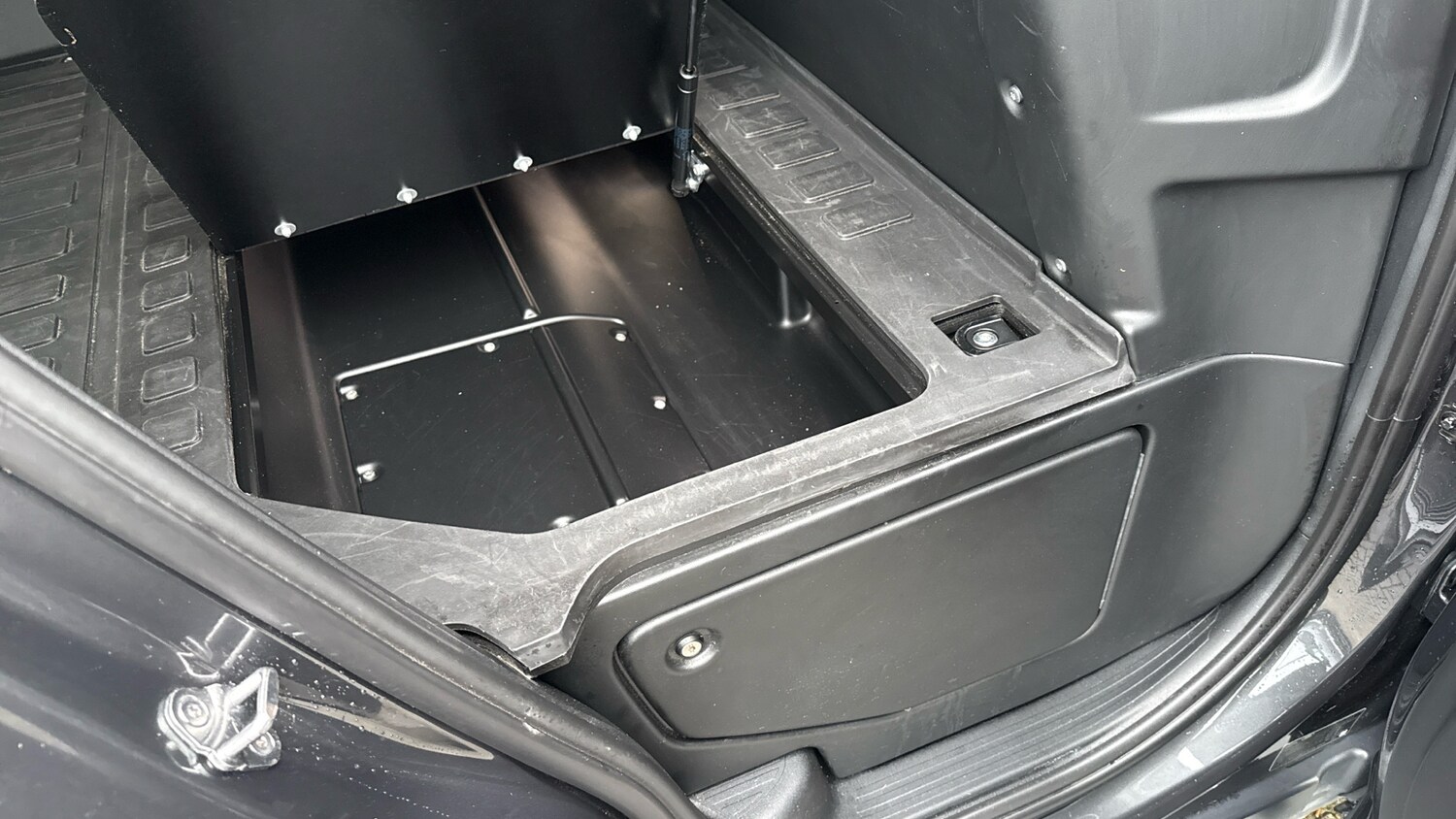 Used Land Rover Defender 2023 for sale - 77449423: Photo 39