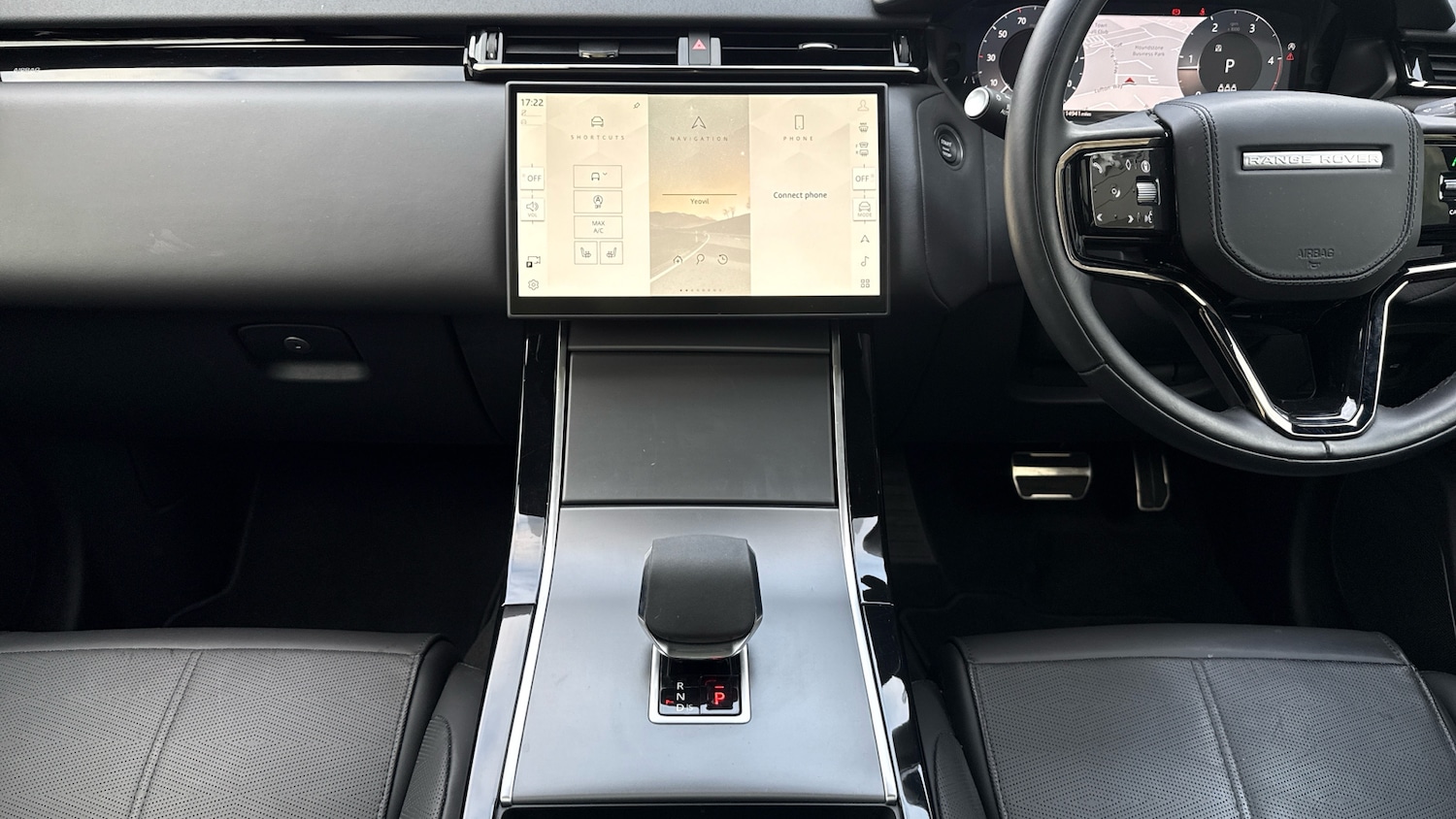 Used Land Rover Range Rover Velar 2024 for sale - 76193766: Photo 14