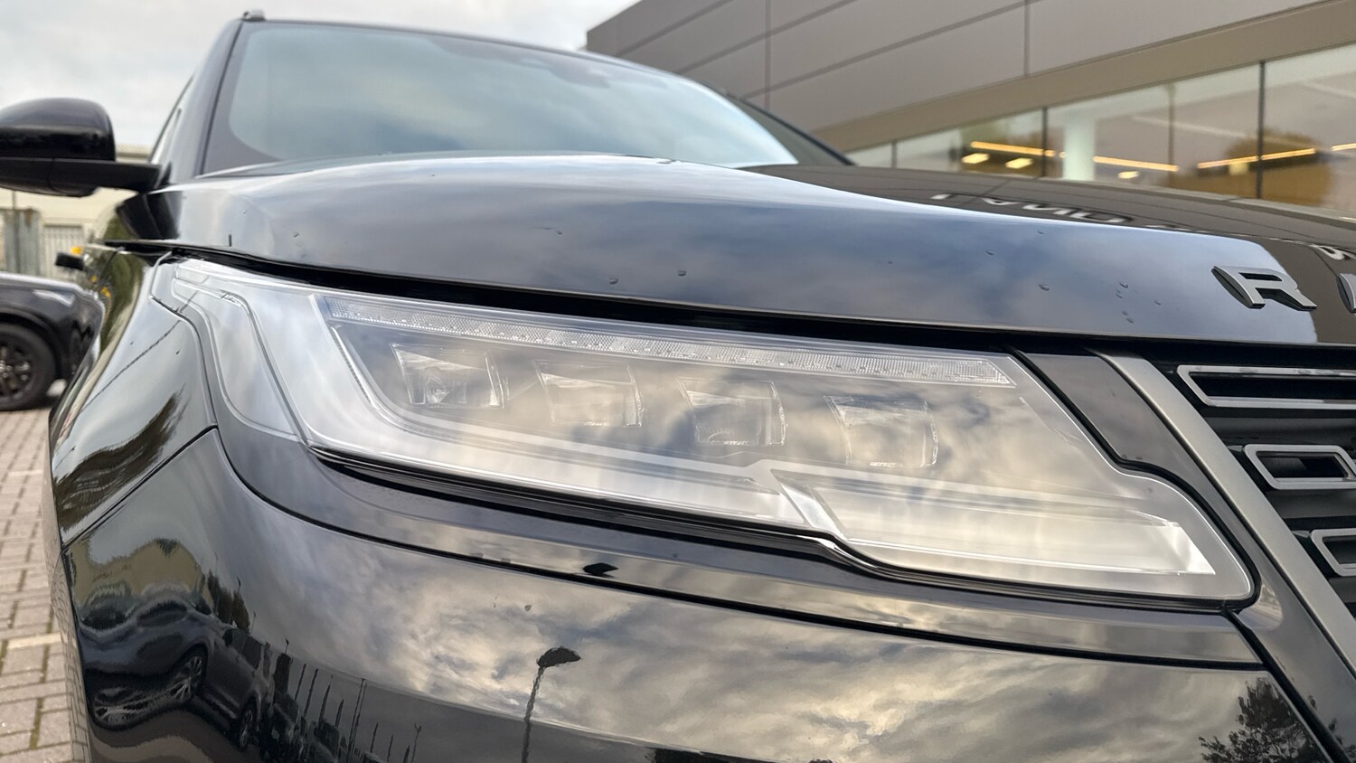 Used Land Rover Range Rover Velar 2024 for sale - 76193766: Photo 17