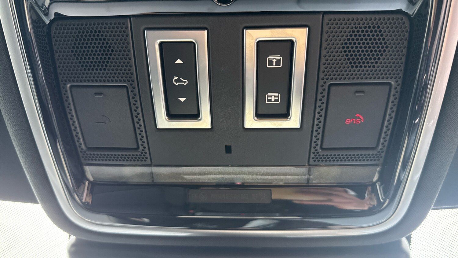 Used Land Rover Range Rover Velar 2024 for sale - 76193766: Photo 36