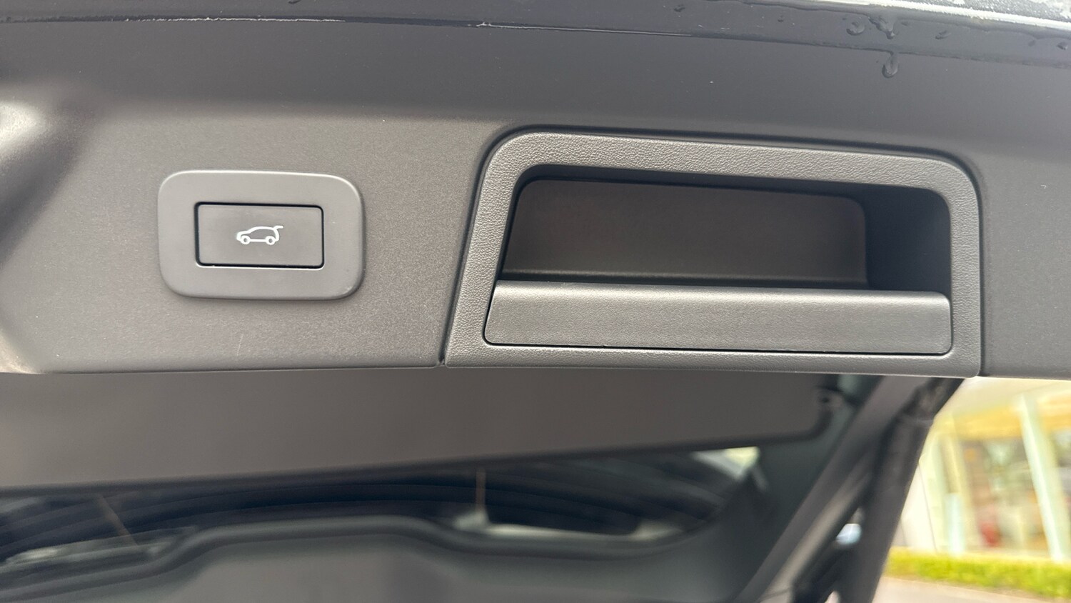 Used Land Rover Range Rover Velar 2024 for sale - 76193766: Photo 39