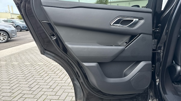 Used Land Rover Range Rover Velar 2024 for sale - 76193766: Photo 41