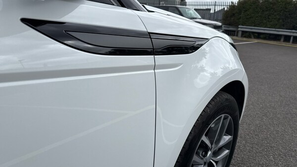 Used Land Rover Range Rover Evoque 2025 for sale - 75665327: Photo 22