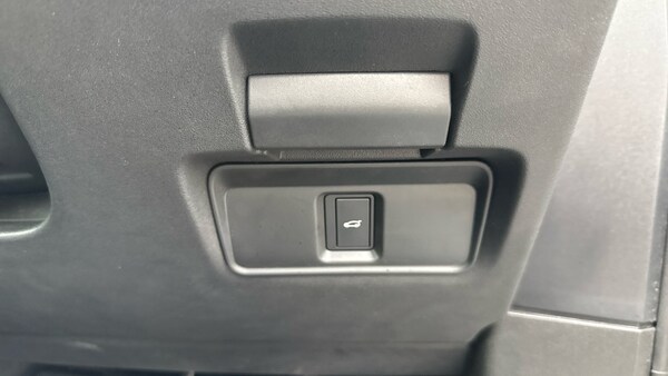 Used Land Rover Range Rover Evoque 2025 for sale - 75665327: Photo 32