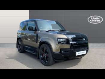 2025 (74) - 5.0 P425 X 90 3dr Auto Petrol Estate