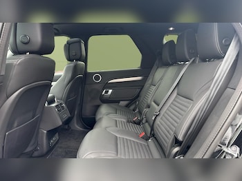 Used Land Rover Discovery 2024 for sale - 76065947: Photo