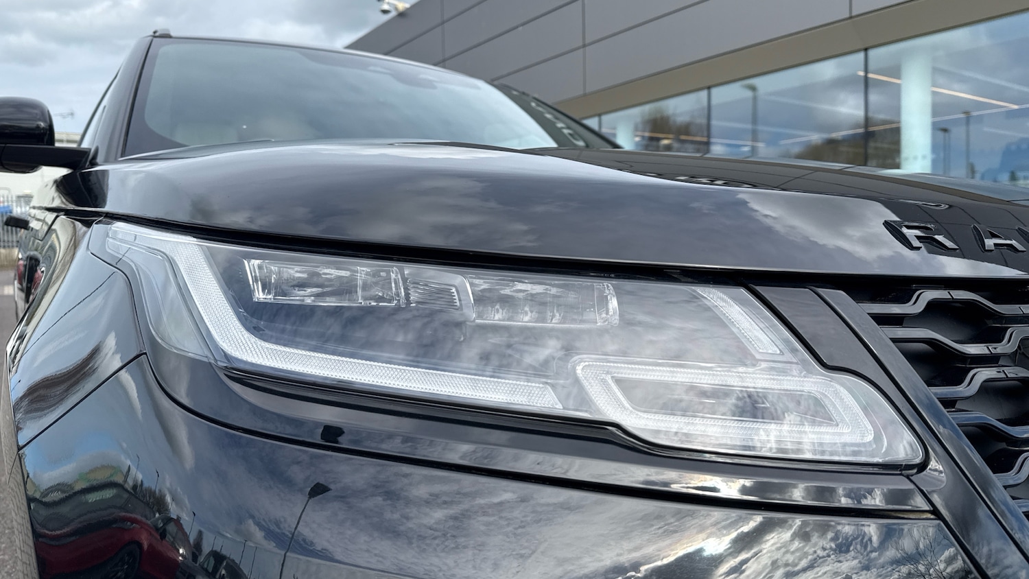 Used Land Rover Range Rover Velar 2022 for sale - 78163155: Photo 17