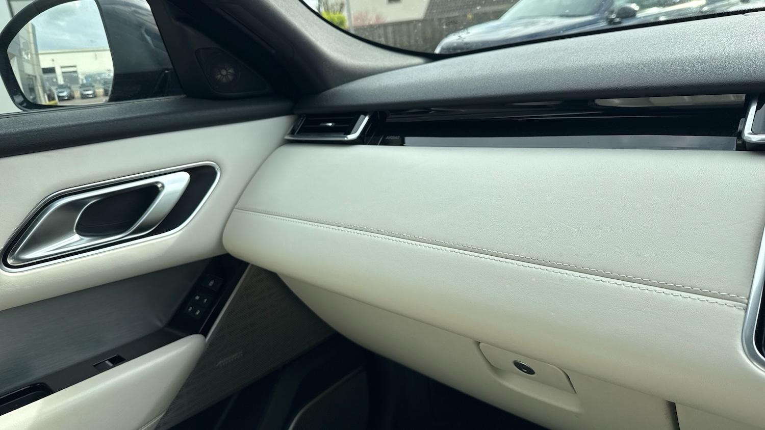 Used Land Rover Range Rover Velar 2022 for sale - 78163155: Photo 26