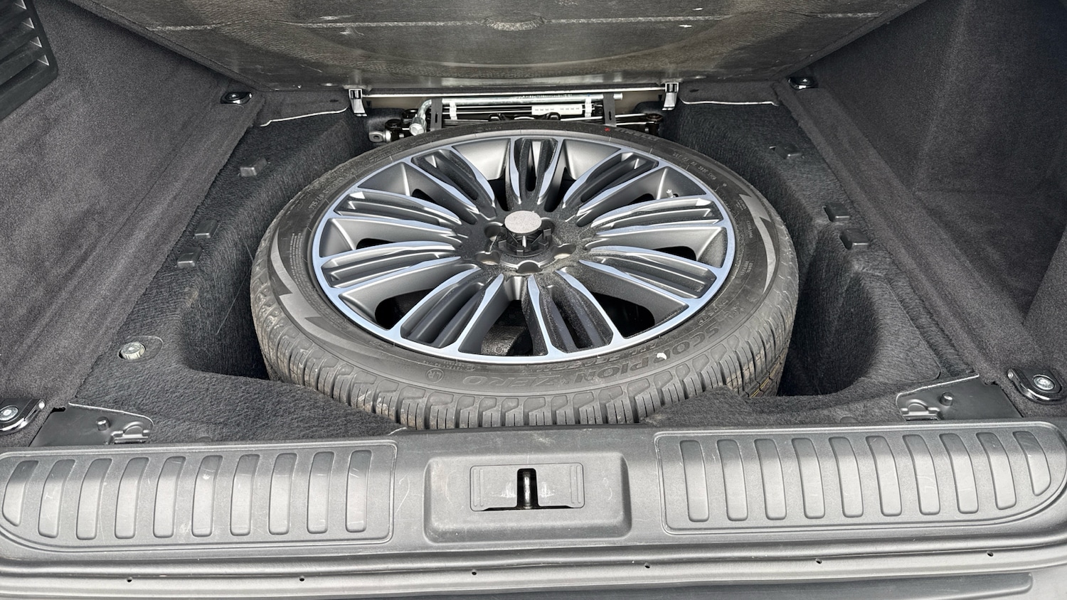 Used Land Rover Range Rover Sport 2021 for sale - 78163156: Photo 40