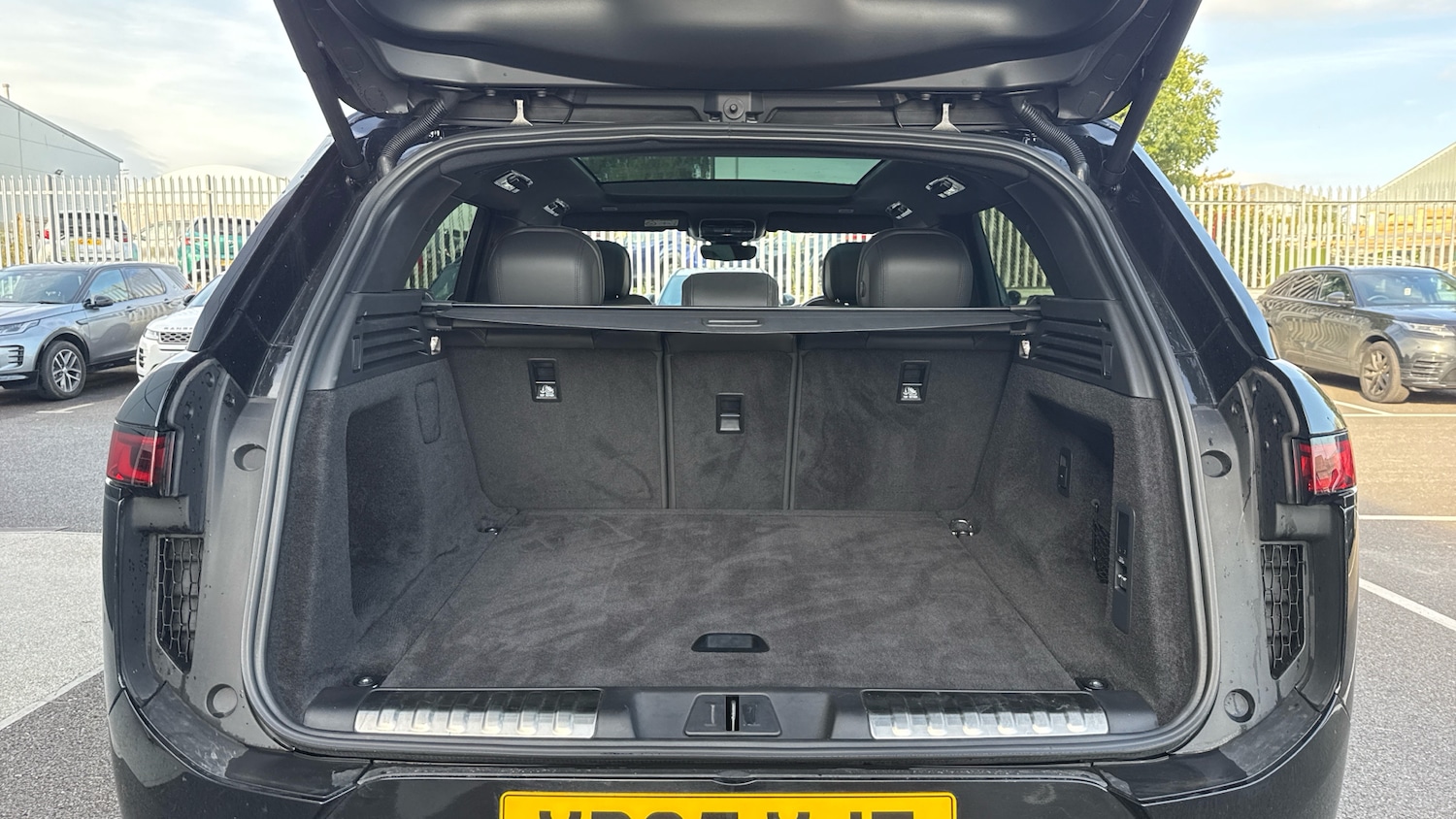 Used Land Rover Range Rover Sport 2025 for sale - 75995724: Photo 10