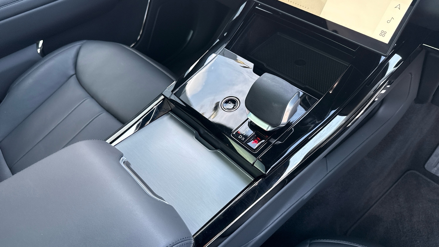 Used Land Rover Range Rover Sport 2025 for sale - 75995724: Photo 13