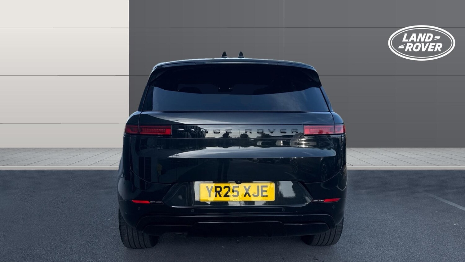 Used Land Rover Range Rover Sport 2025 for sale - 75995724: Photo 6