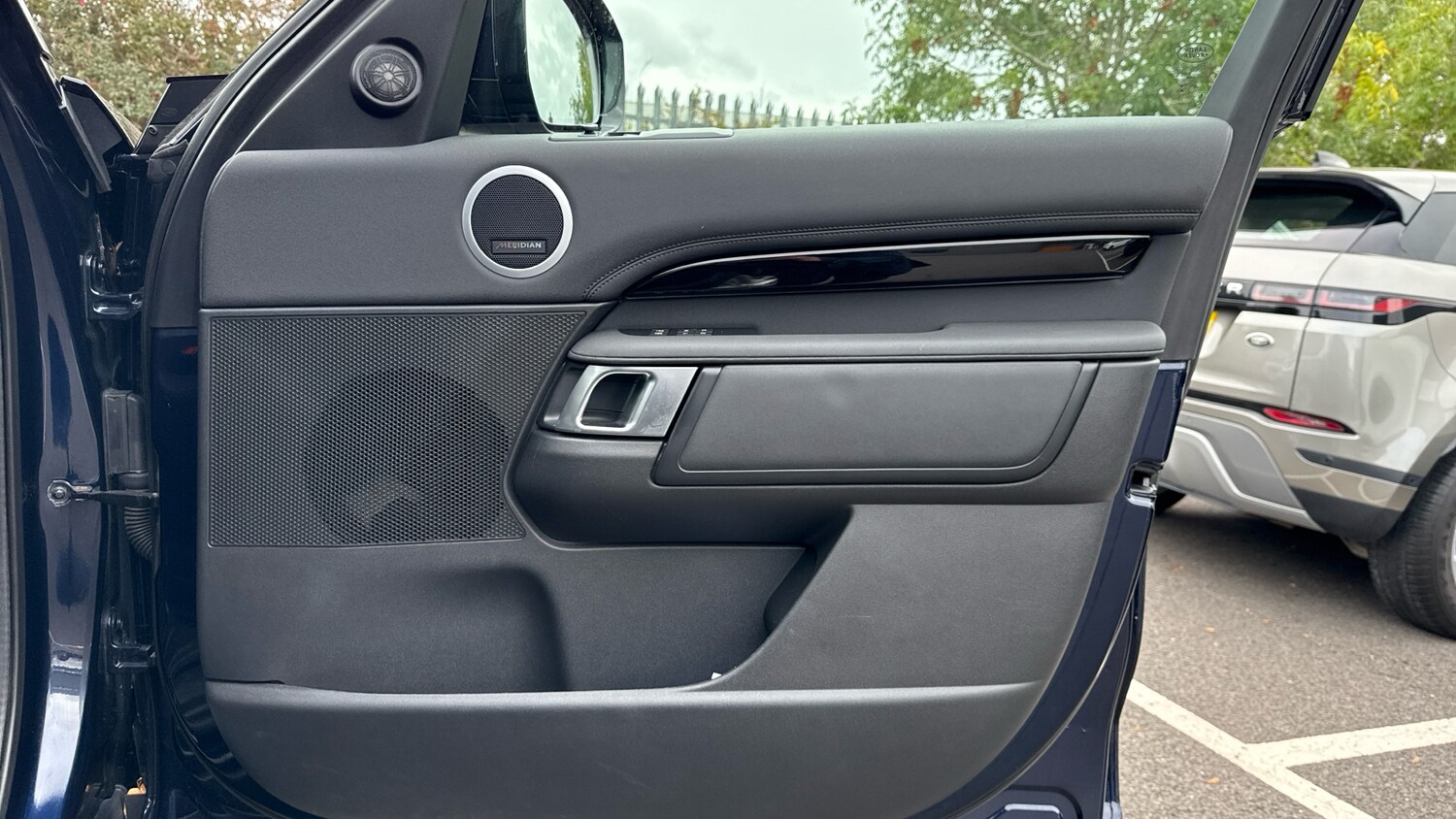 Vehicle 29